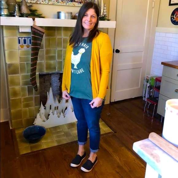 Meet your Posher, Tara - Picture 1 of 1